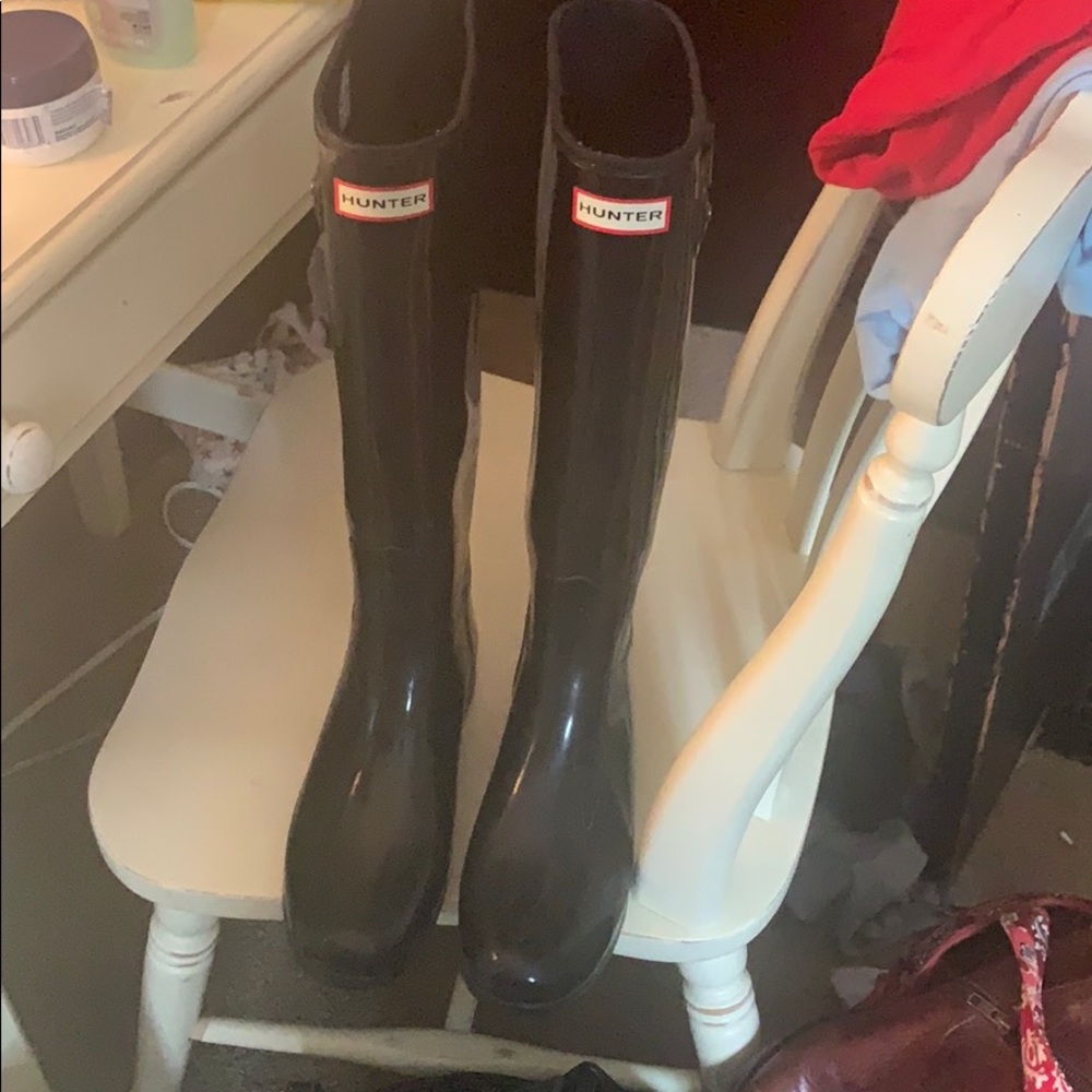 Black hunter rain boots!